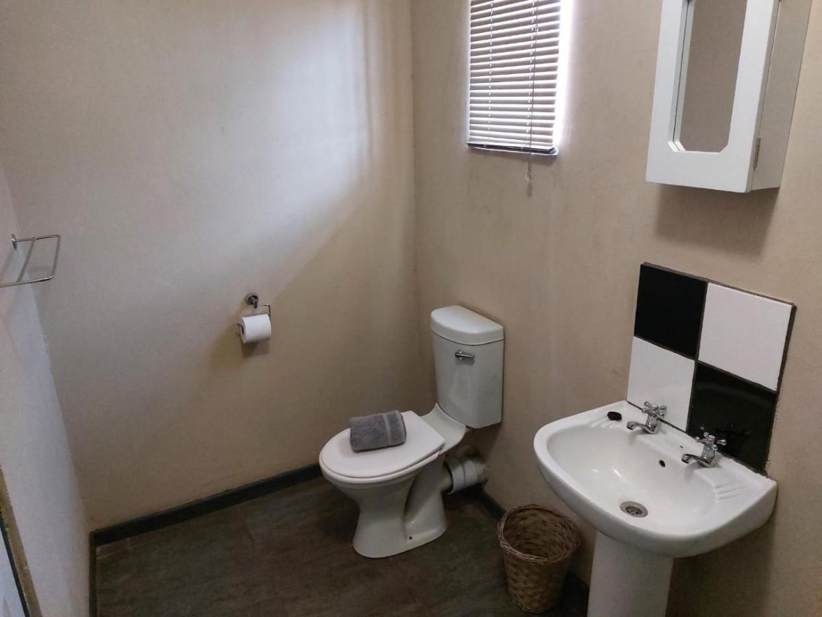 Wisteria Lane Guesthouse Postmasburg Εξωτερικό φωτογραφία