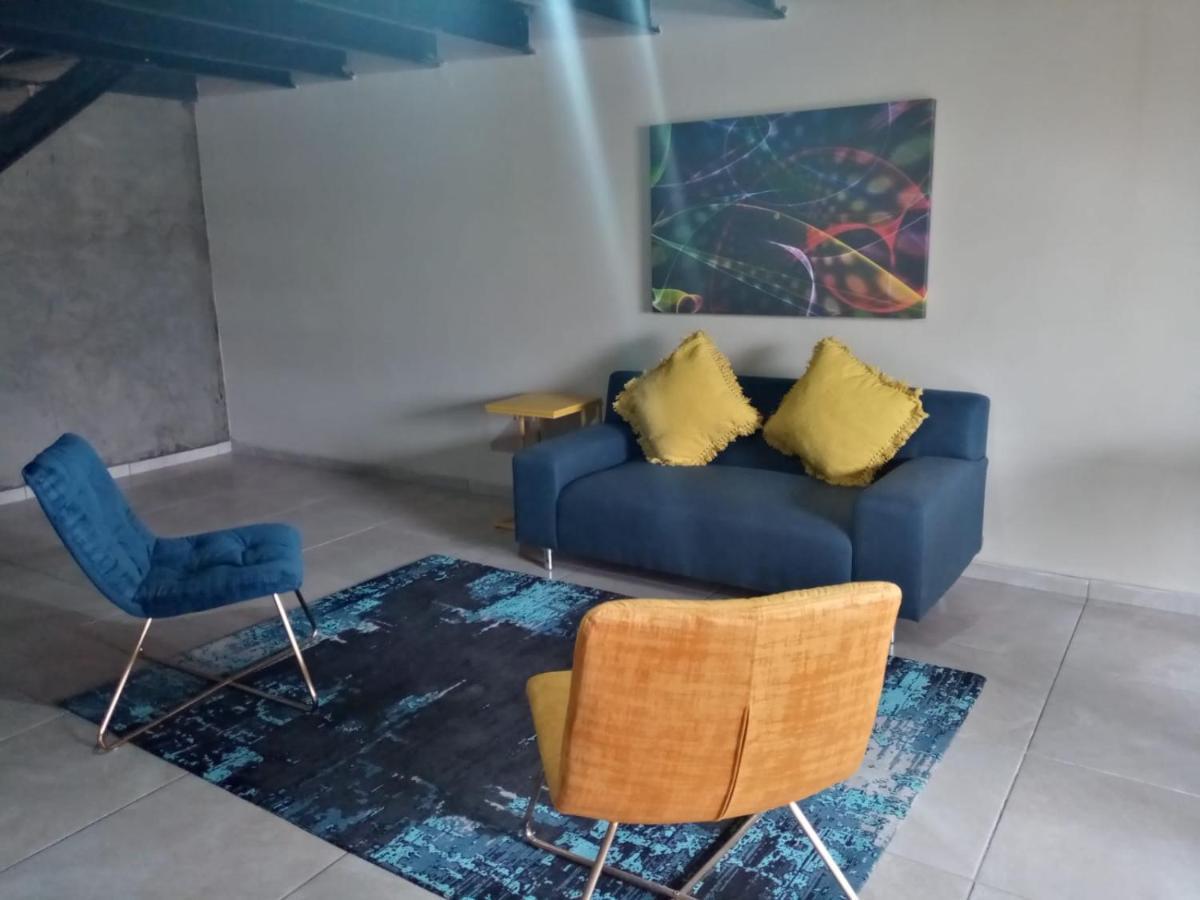 Wisteria Lane Guesthouse Postmasburg Εξωτερικό φωτογραφία