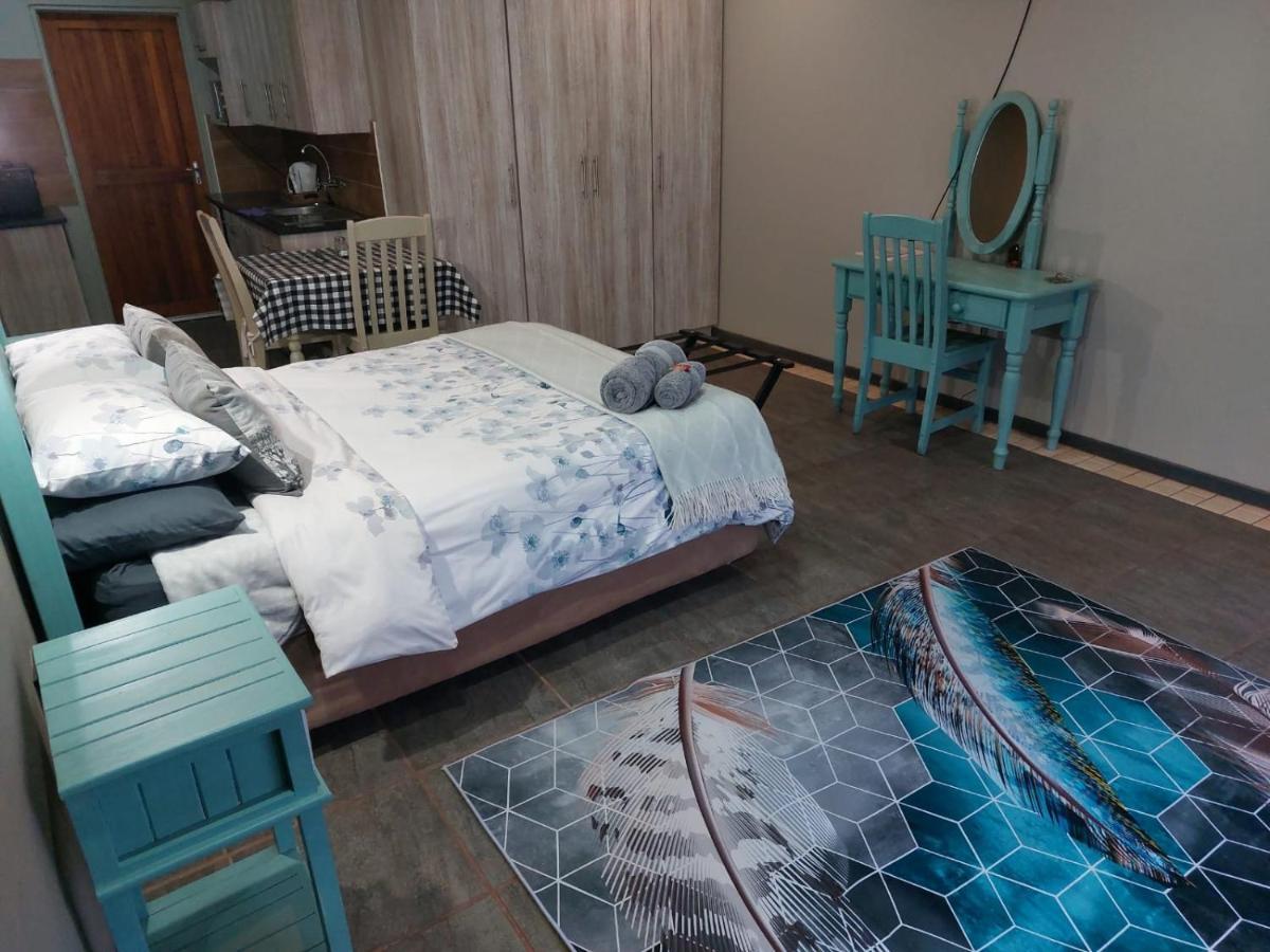 Wisteria Lane Guesthouse Postmasburg Εξωτερικό φωτογραφία