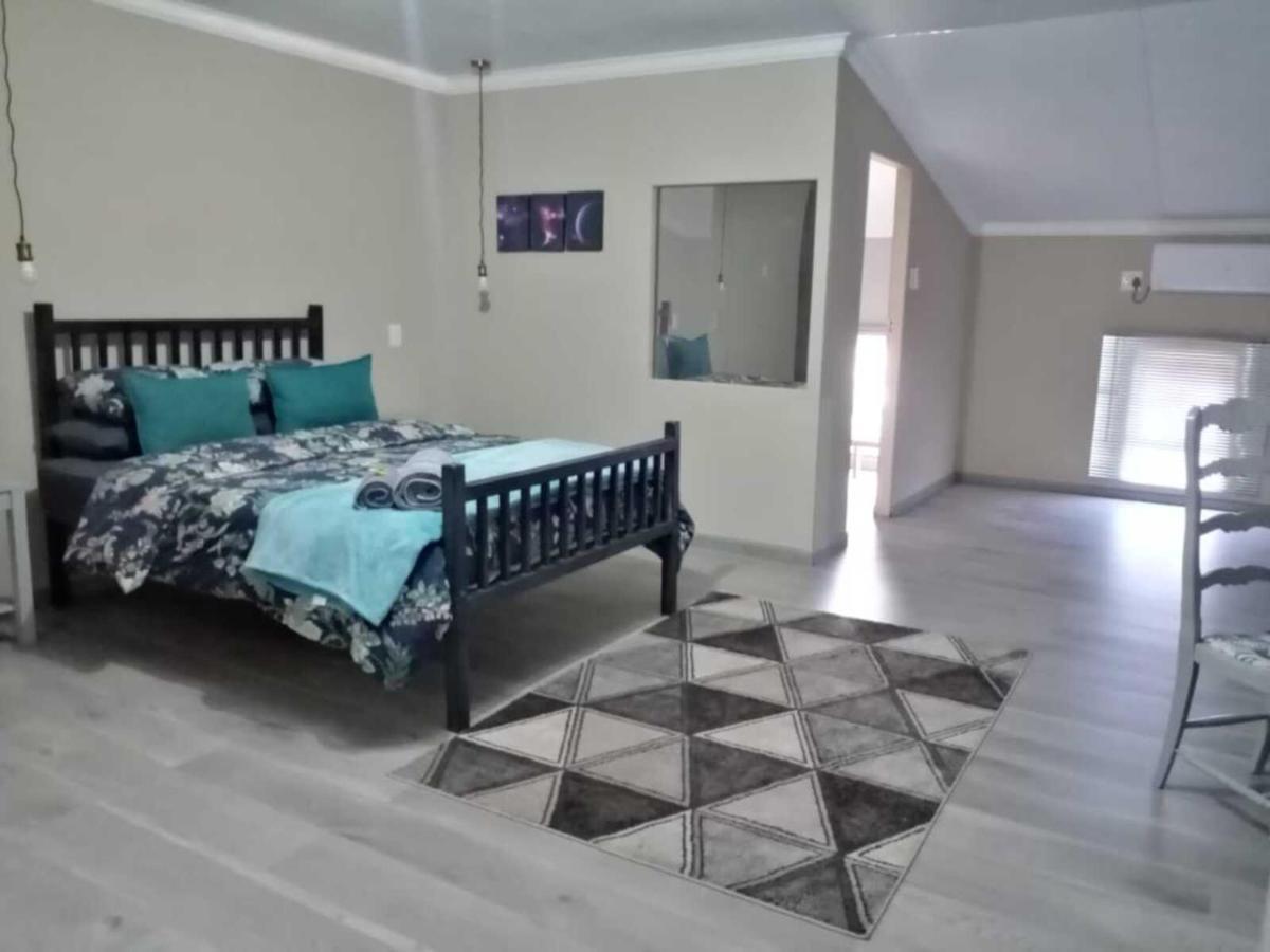 Wisteria Lane Guesthouse Postmasburg Εξωτερικό φωτογραφία