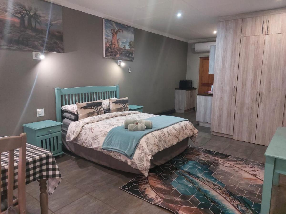 Wisteria Lane Guesthouse Postmasburg Εξωτερικό φωτογραφία