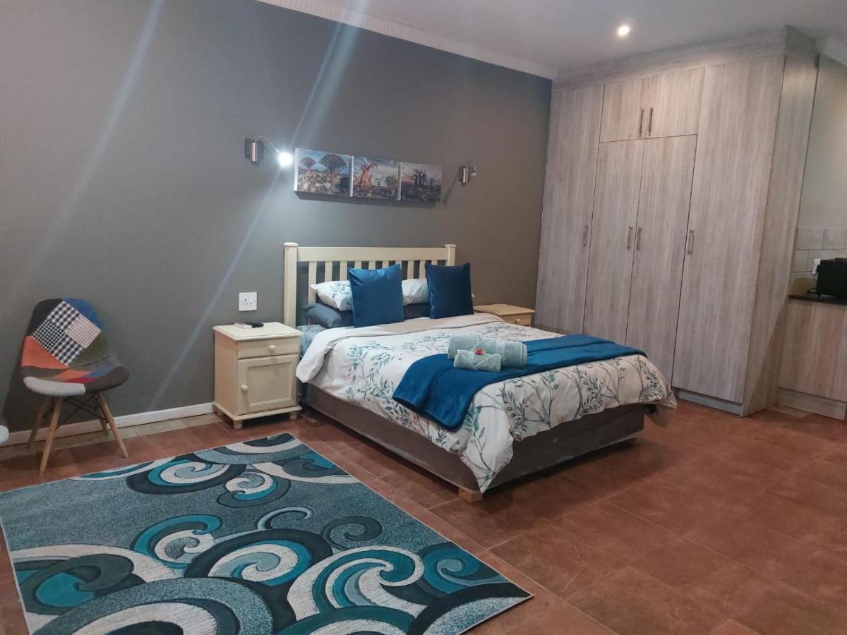Wisteria Lane Guesthouse Postmasburg Εξωτερικό φωτογραφία