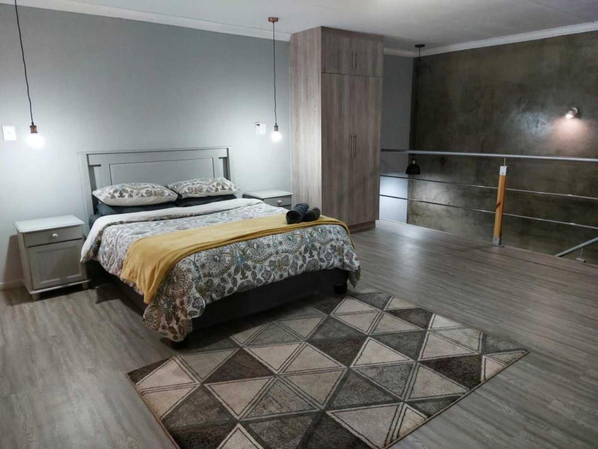 Wisteria Lane Guesthouse Postmasburg Εξωτερικό φωτογραφία